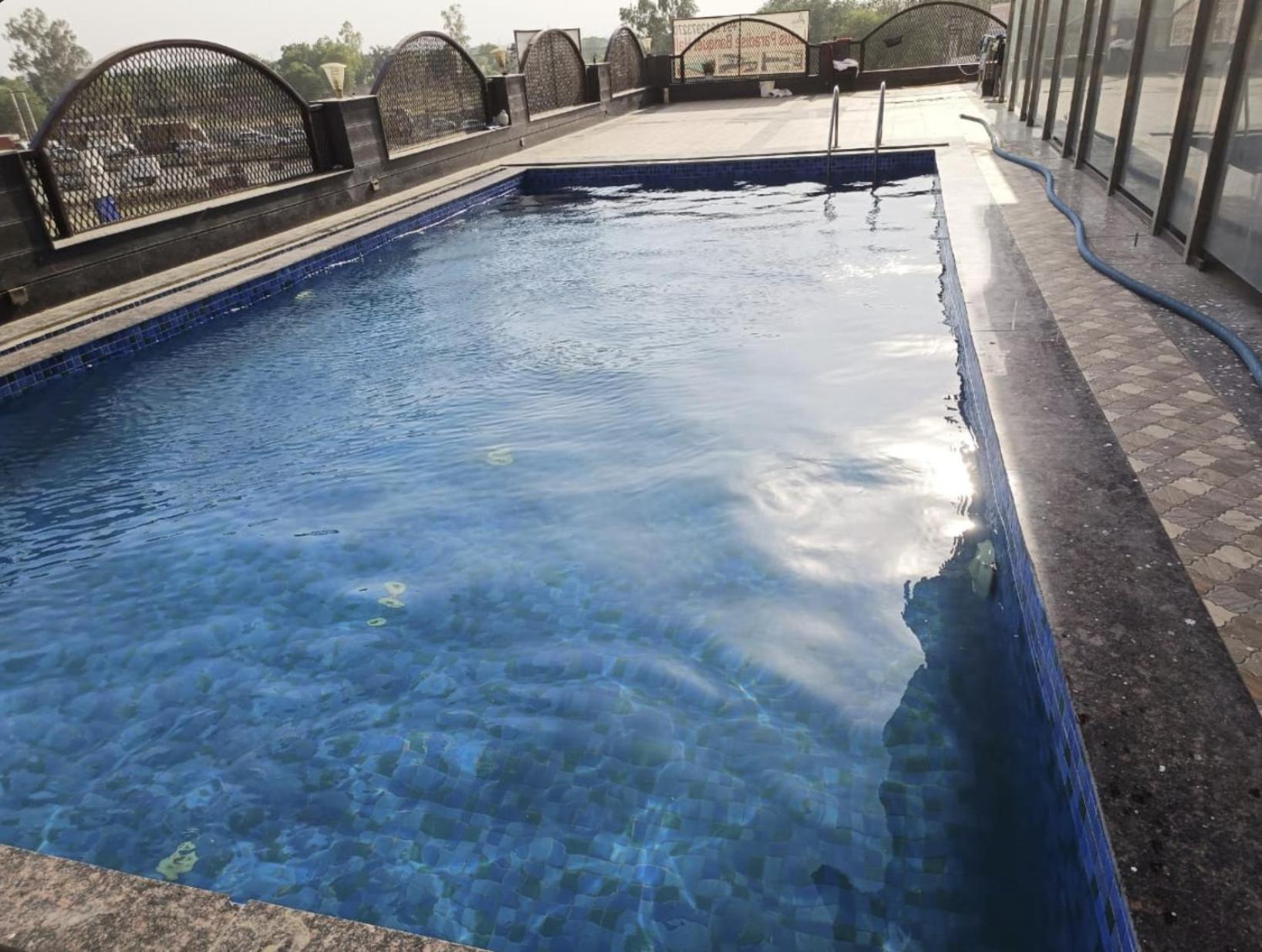 Hotel Lotus Paradise - Banquet & Dining - Near Murthal Sukhdev Rāi Εξωτερικό φωτογραφία