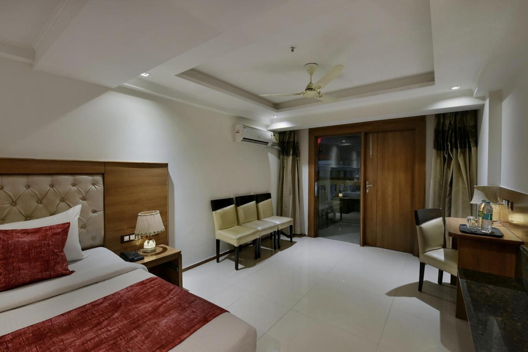 Hotel Lotus Paradise - Banquet & Dining - Near Murthal Sukhdev Rāi Εξωτερικό φωτογραφία
